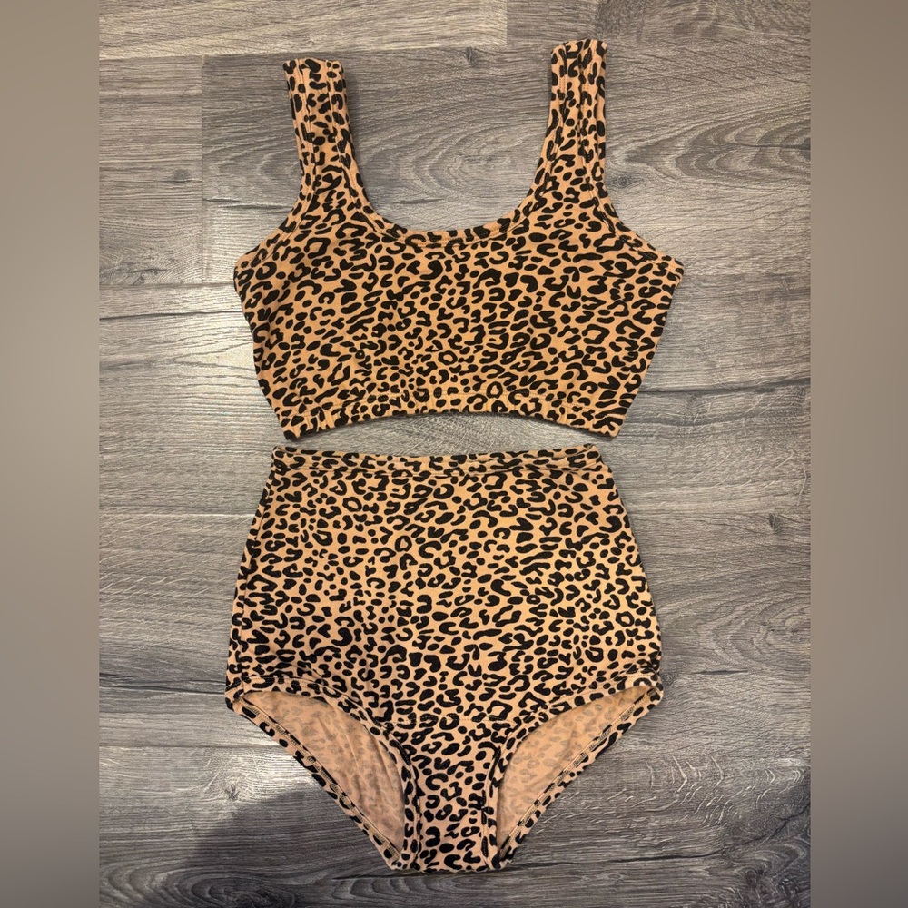 ARQ Organic Leopard print Underwear set